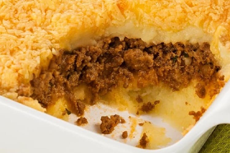 Escondidinho de carne moída