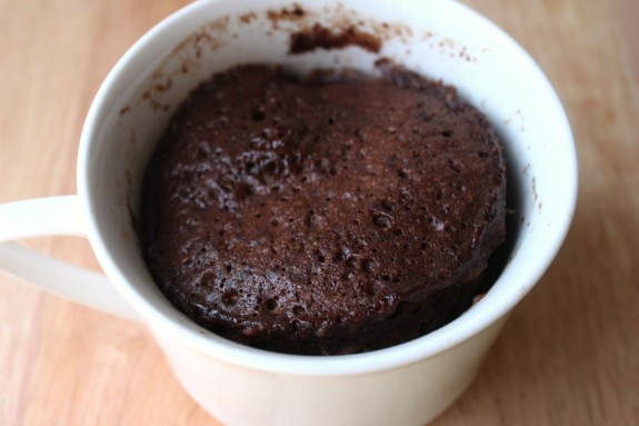 Bolo de chocolate de caneca Bolo de chocolate de caneca