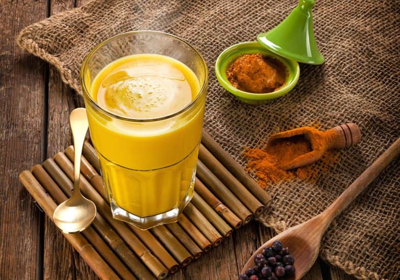 Leite dourado para acelerar o metabolismo Leite dourado para acelerar o metabolismo