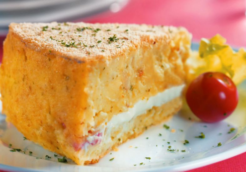 Bolo de batata napolitano Bolo de batata napolitano