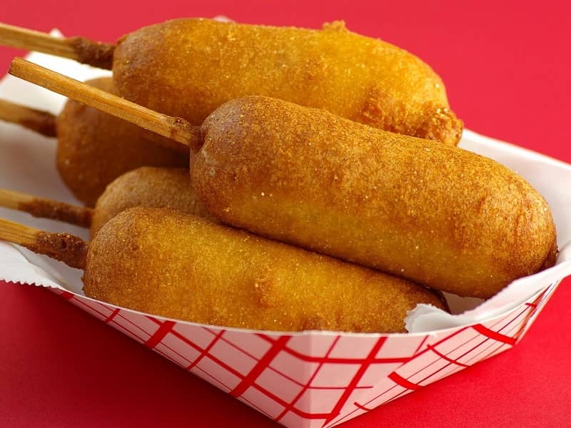 Salsichas empanadas