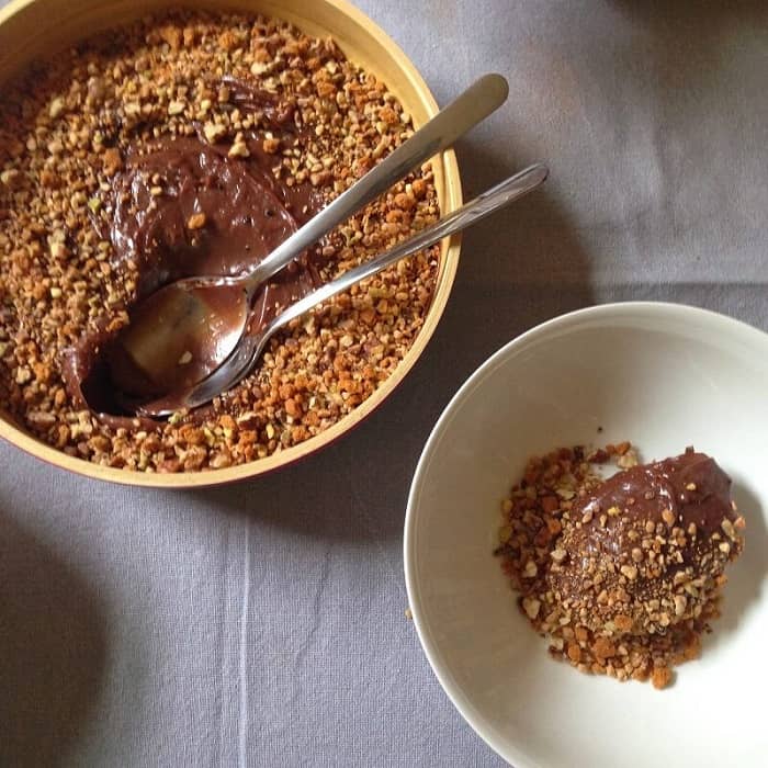 Brigadeiro super cremoso com praliné Brigadeiro super cremoso com praliné