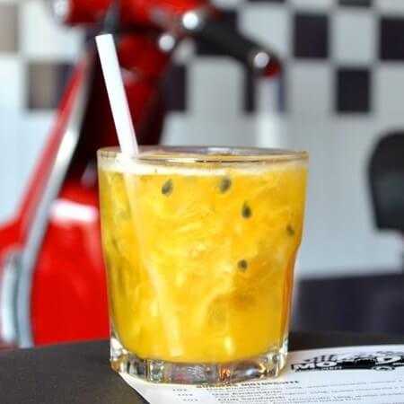 Caipirinha dourada