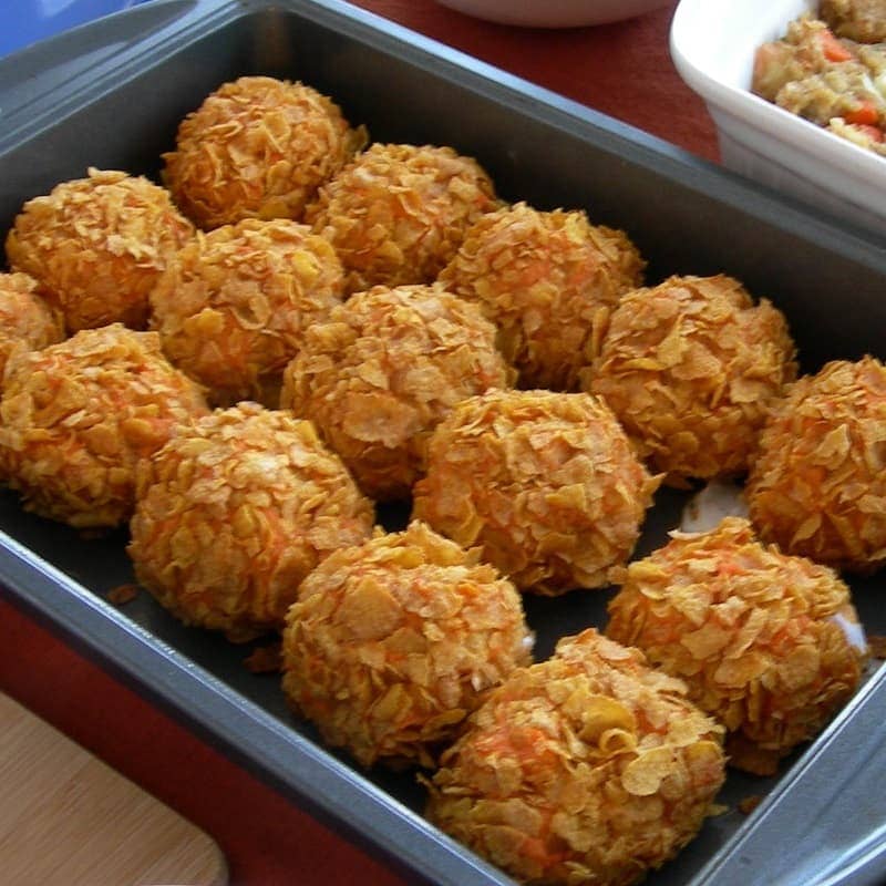 Bolinho crocante de batata doce e frango Bolinho crocante de batata doce e frango